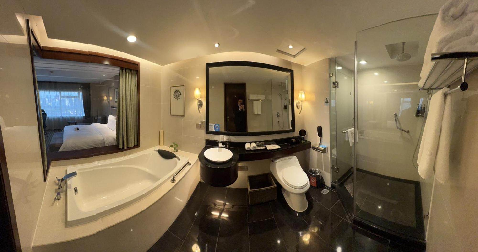 Binbei Yiho Hotel Xiamen Bagian luar foto